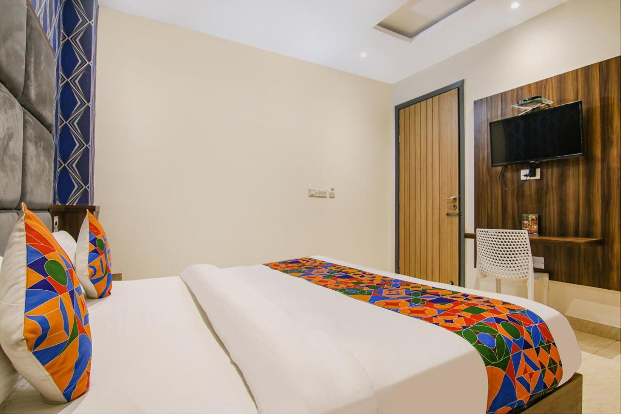 אמריצר Fabhotel Prime Taj Castle מראה חיצוני תמונה